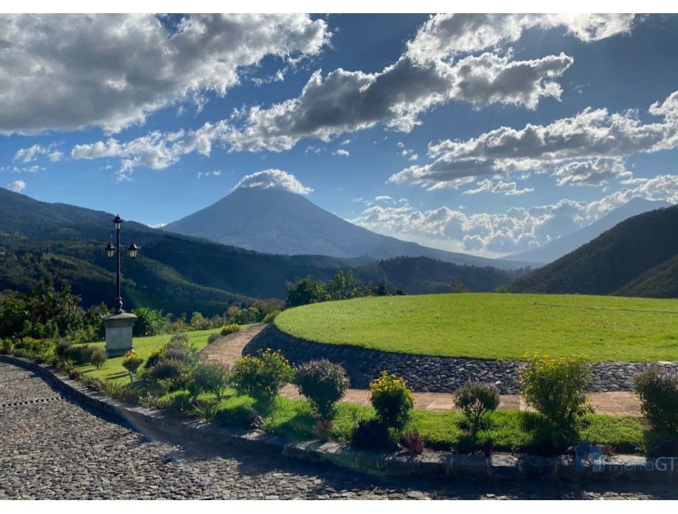 Venta de Terreno a 5 minutos de la Antigua Guatemala