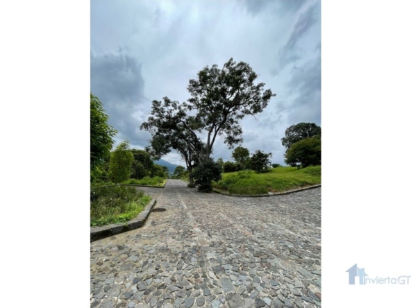 Venta de Terreno a 5 minutos de la Antigua Guatemala