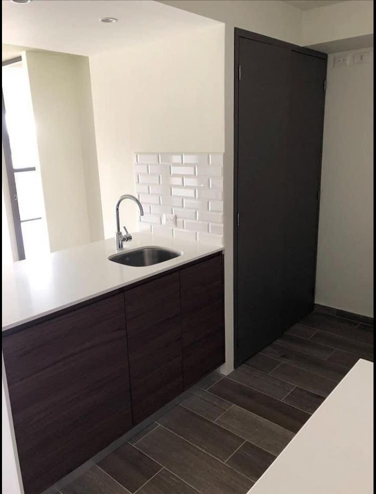 Apartamento en venta en Aralia zona 11