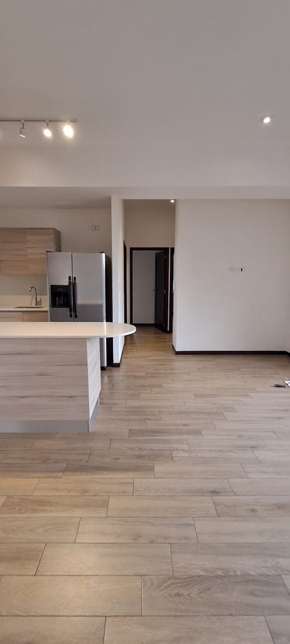 Apartamento en venta de 3 habitaciones en Z14 con gimnasio