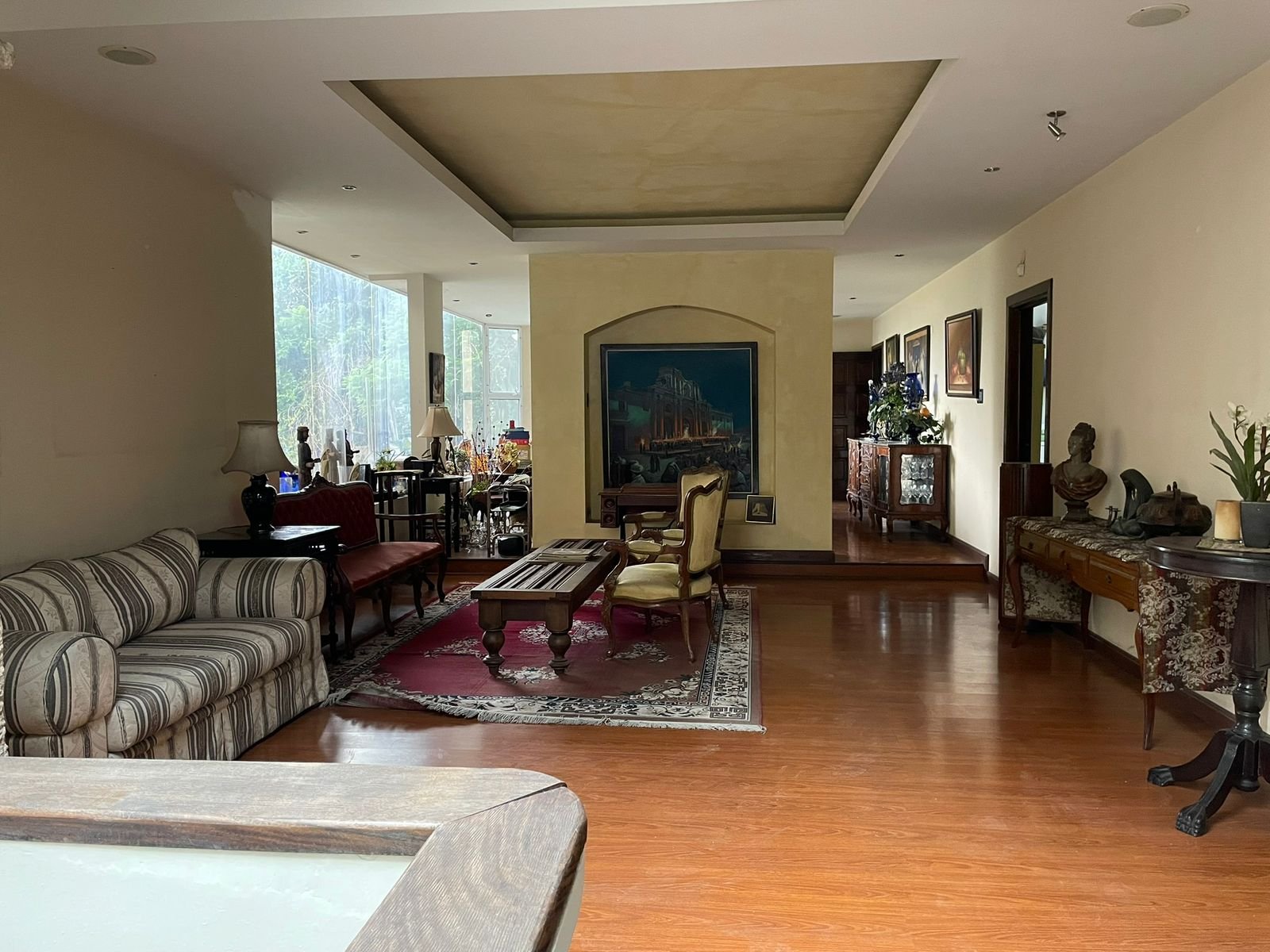 En RENTA locales con ambientes comunes compartidos