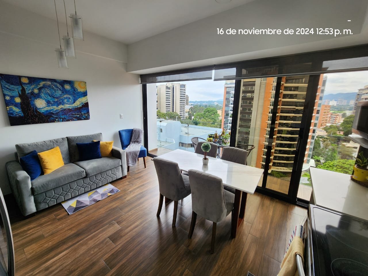 Apartamento en renta amueblado de 1 habitacion en zona 10