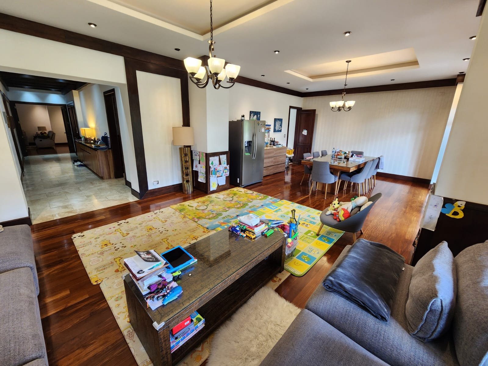 Venta de apartamento 5 habitaciones con balcones en KM11