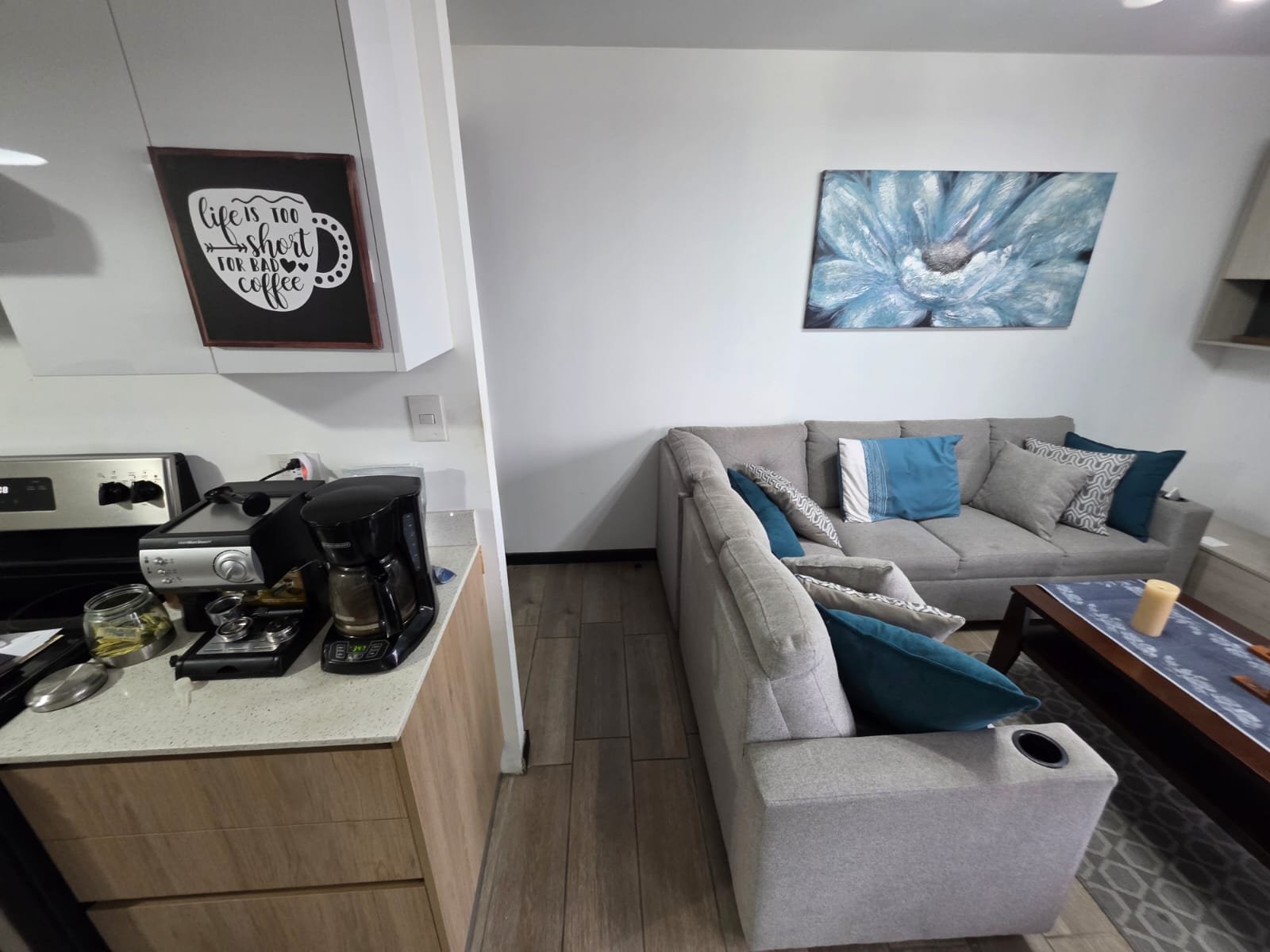 Apartamento amueblado de 2 habitaciones en zona 11