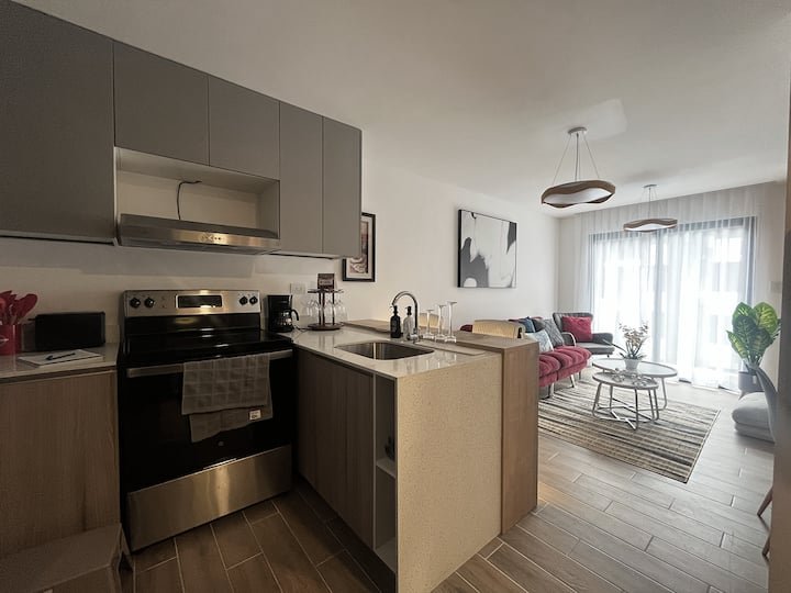 Apartamento en renta amueblado de 1 habitacion en zona 14