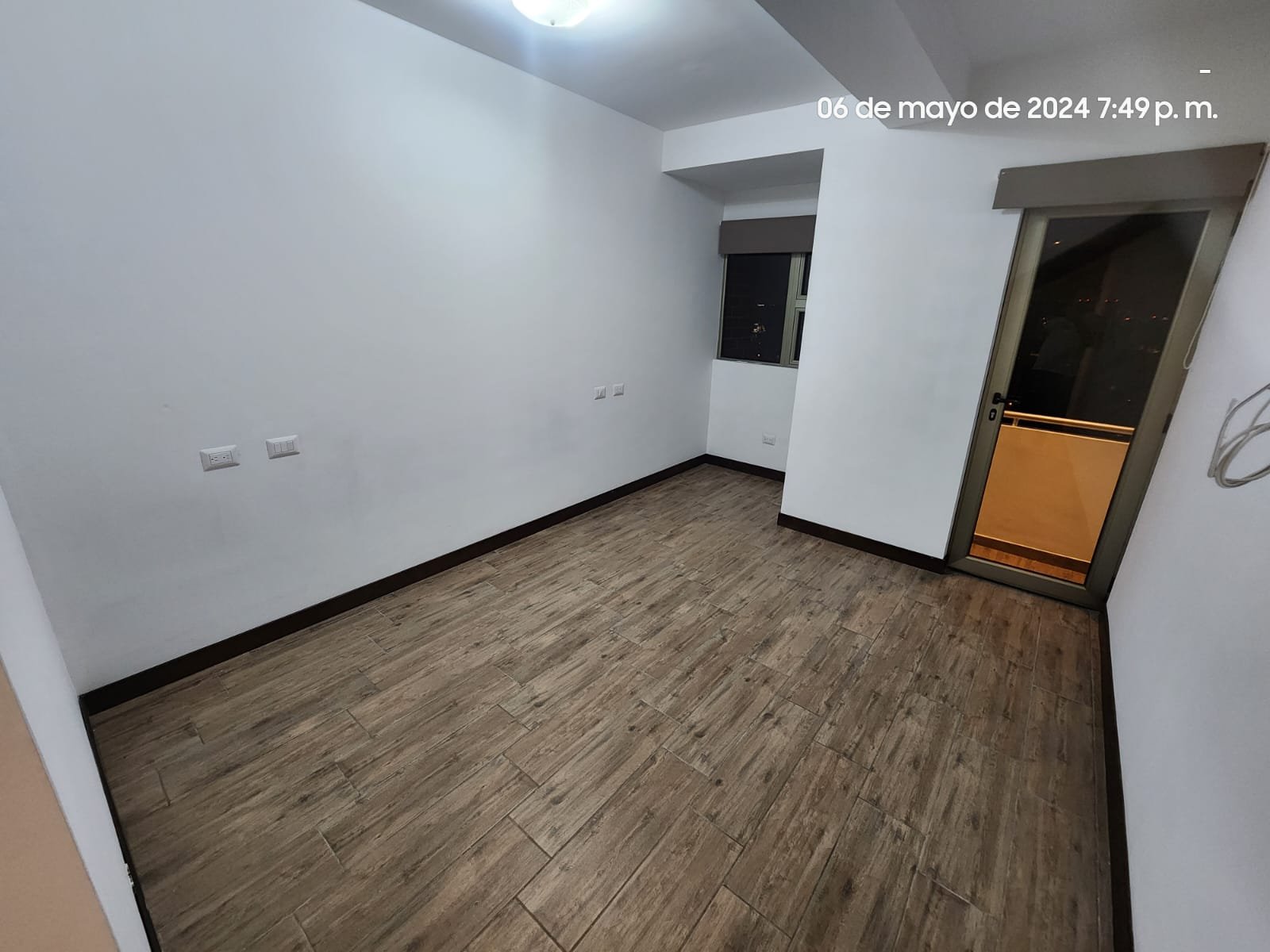 Apartamento en renta de 1 habitacion en zona 10