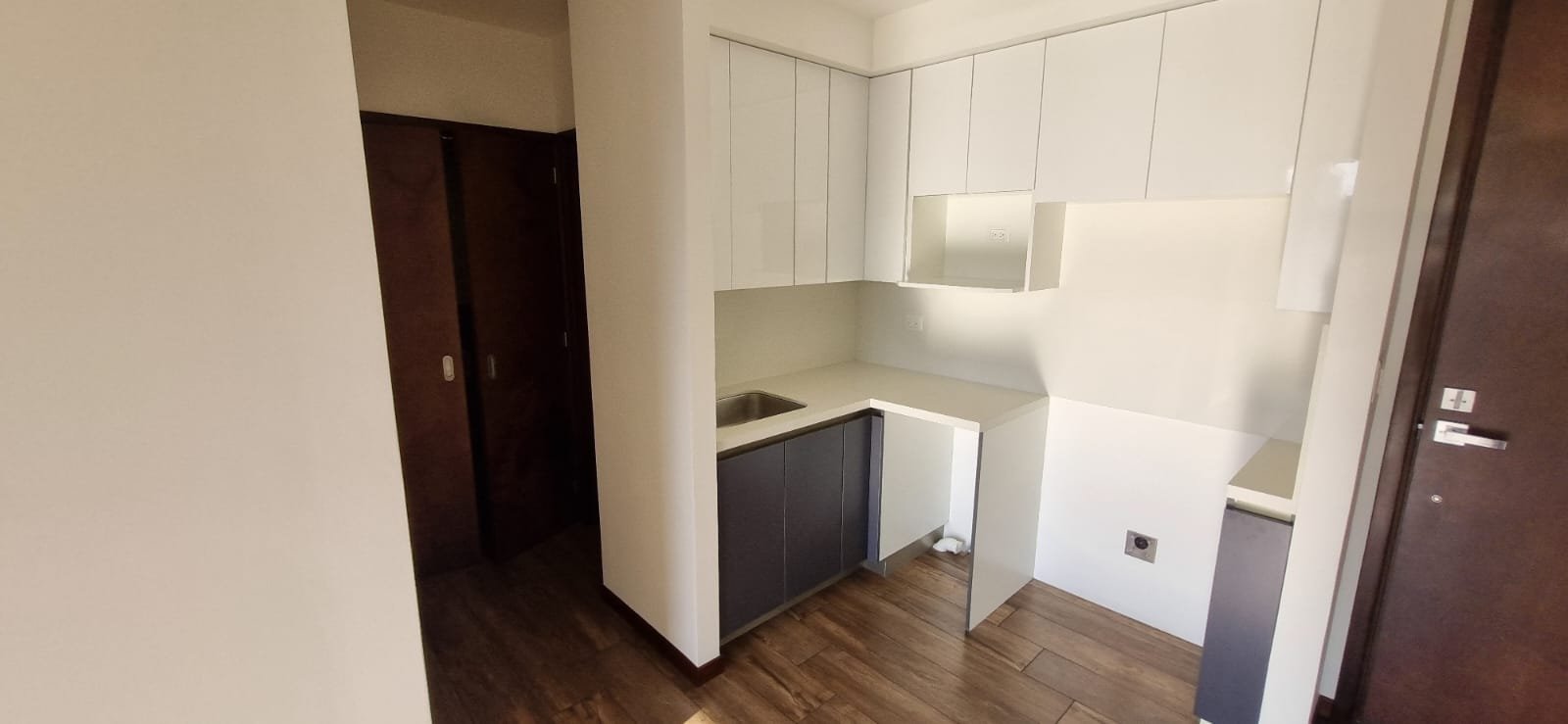 Apartamento en renta de 1 habitacion y linea blanca en z10