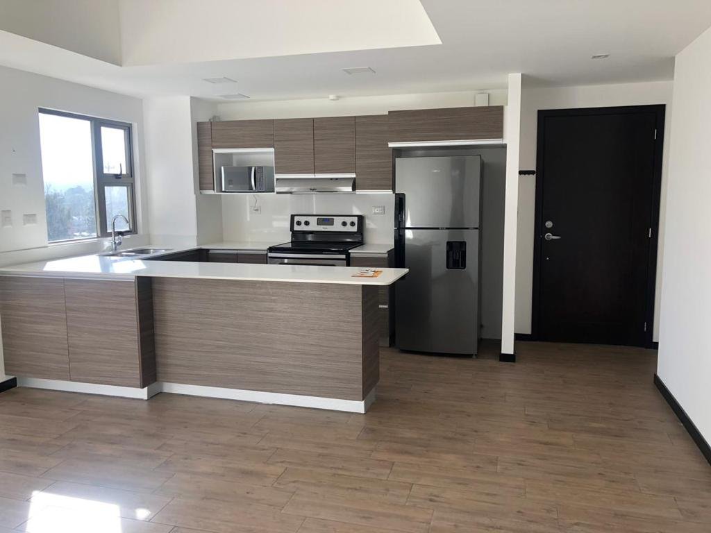 Apartamento en renta de 1 habitacion con linea blanca Z10