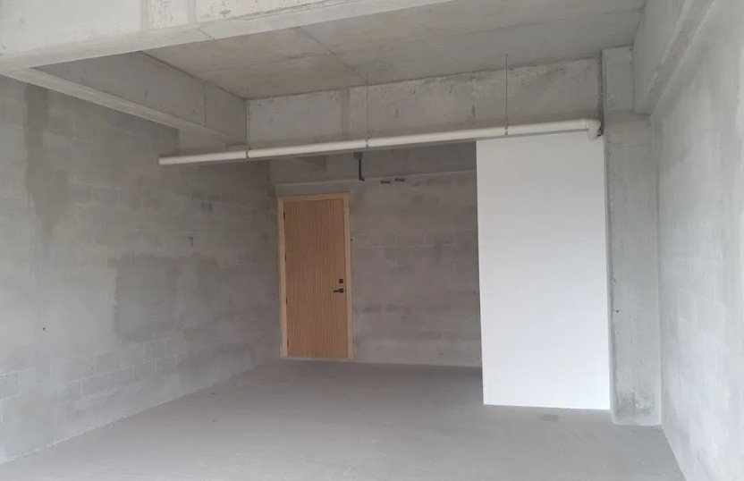 Oficina en renta en edificio céntrico de zona 10