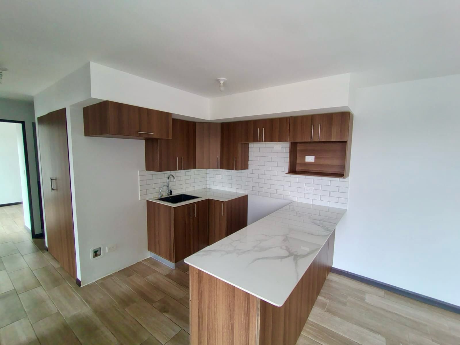 Apartamento en renta de 3 habitaciones en KM 18.5 CAES