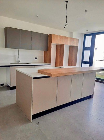 Apartamento con jardin y 3 habitaciones en renta en zona 16