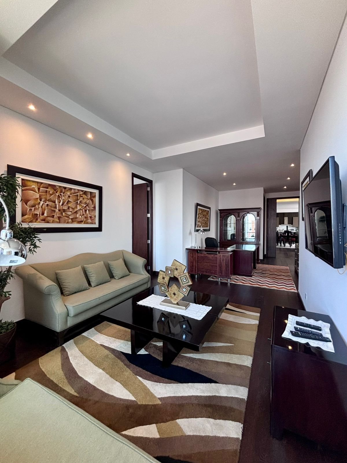 Venta de apartamento amueblado de 3 habitaciones en Z14