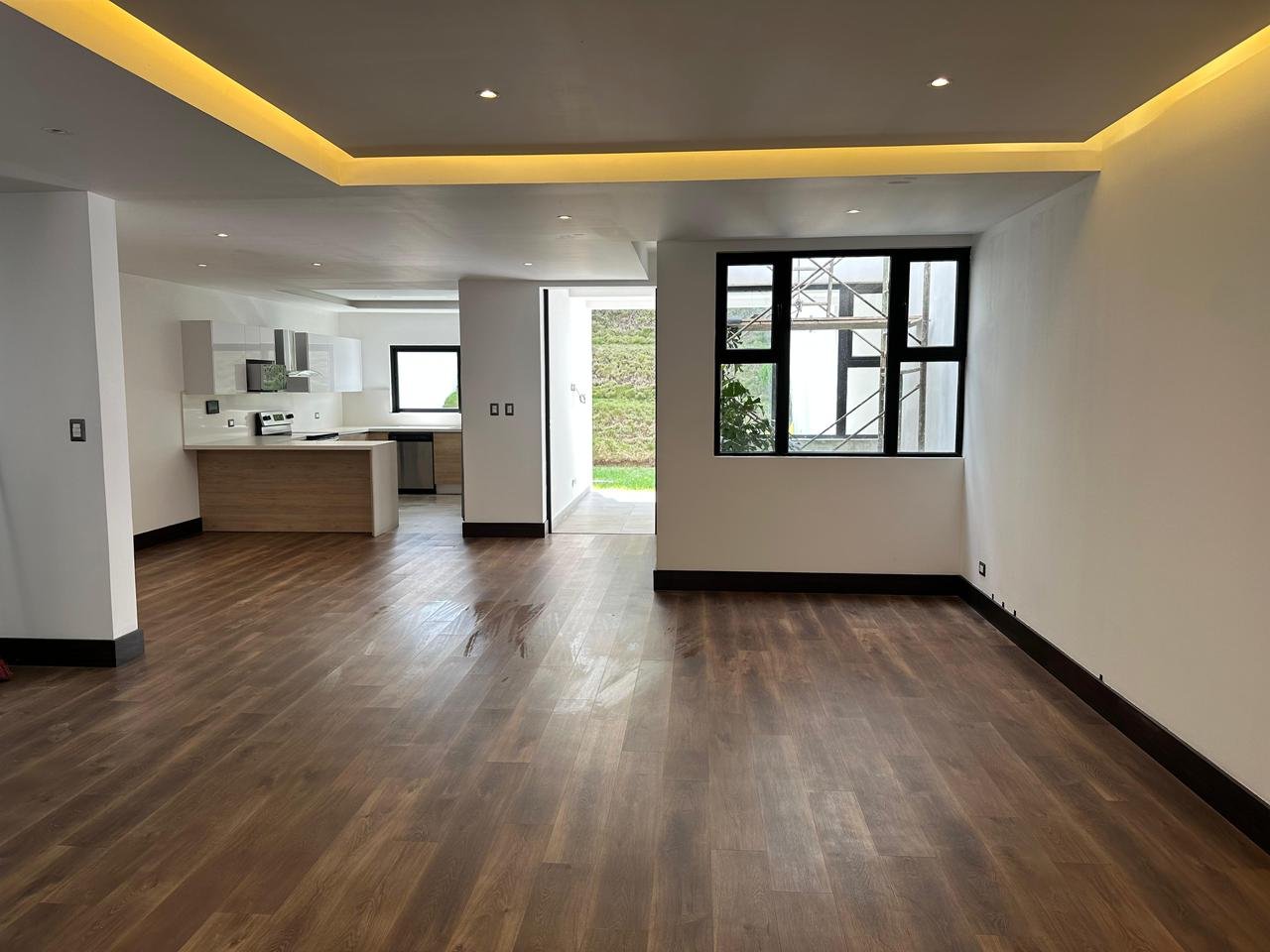 Casa con jardín en renta de 3 habitaciones en Z10 Oakland