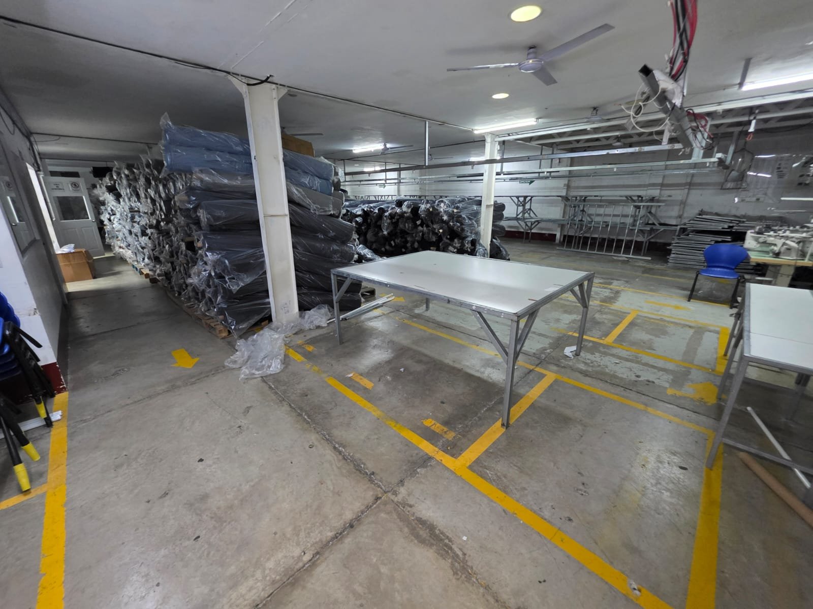 Bodega en renta en Mixco a 2 cuadras de la Roosevelt