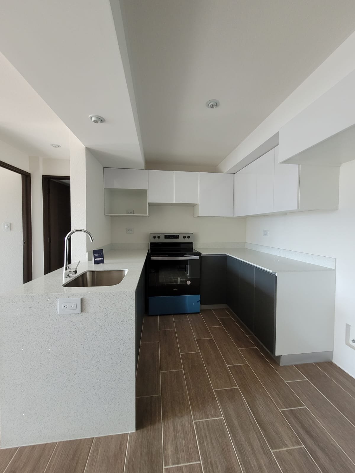 Apartamento en renta con linea blanca de 2 habitaciones en Z7