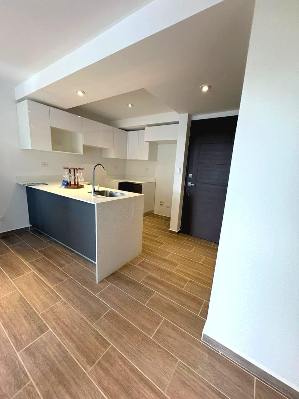 Apartamento en venta con linea blanca de 2 habitaciones en Z7