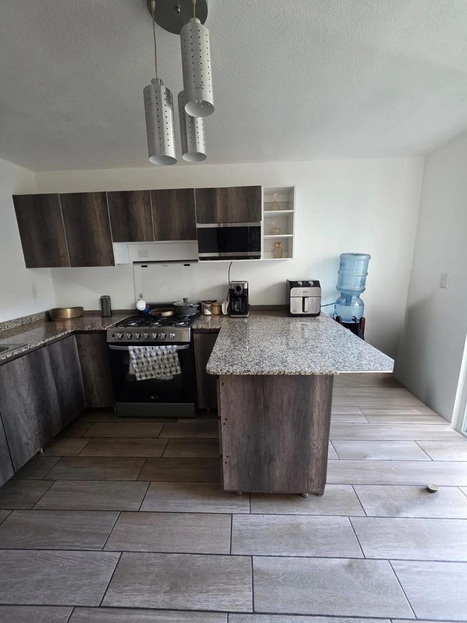 Casa en venta con 4 habitaciones en KM 16.5 Fraijanes