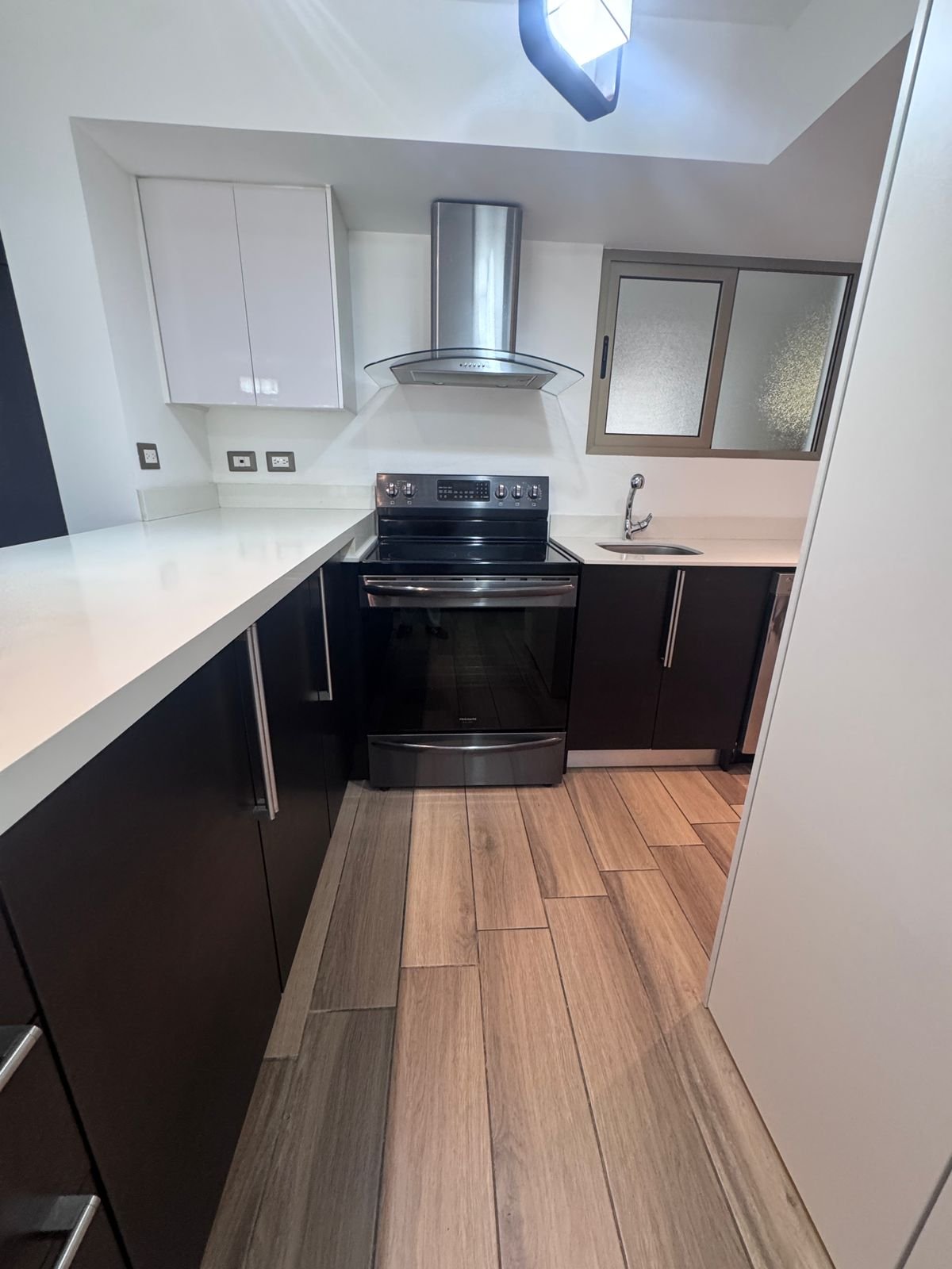 Apartamento amueblado de 2 habitaciones en zona 15