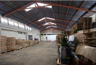 Propiedad comercial en venta con 2 frentes sobre la Roosevelt