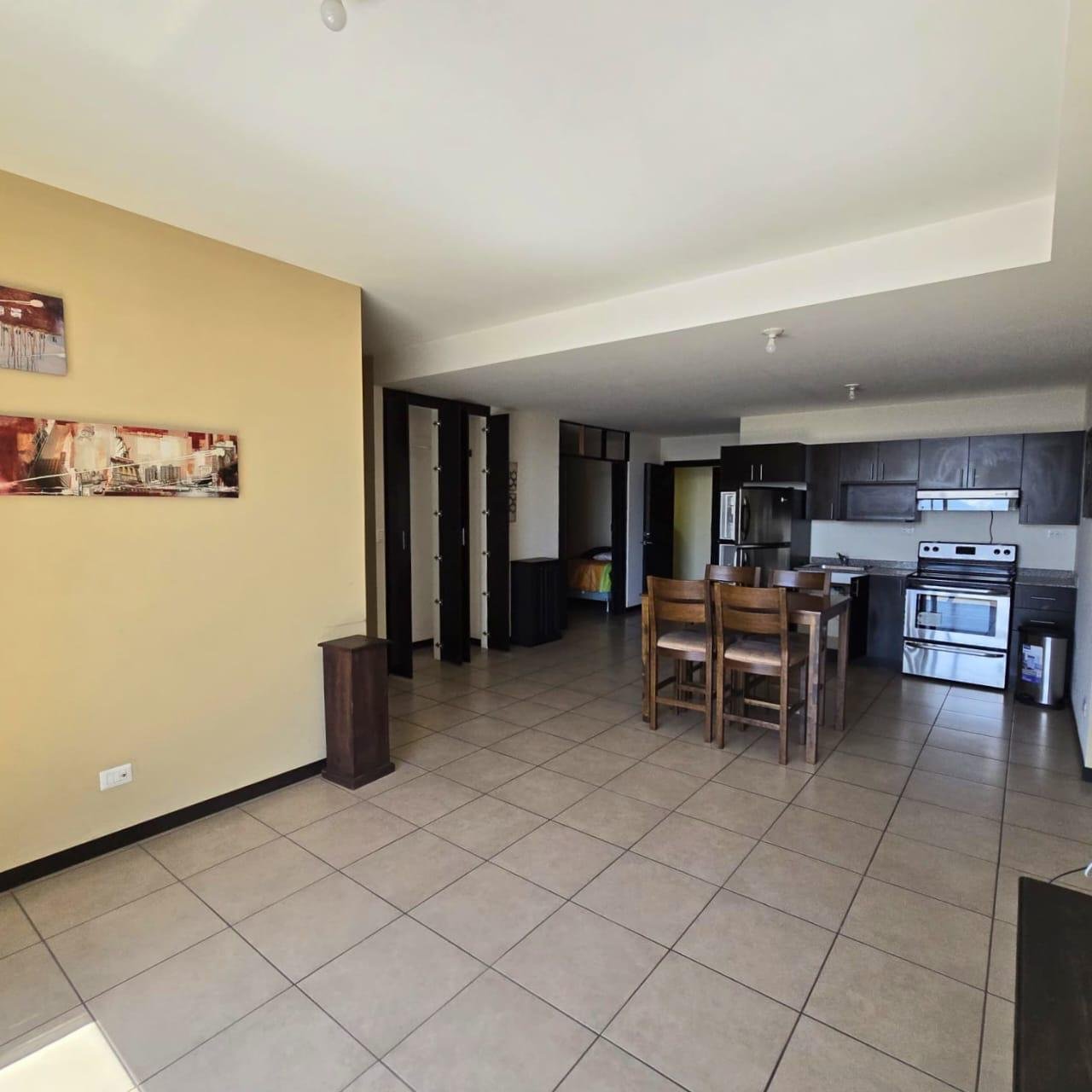 Apartamento con gimnasio en renta - 2 habitaciones en zona 9