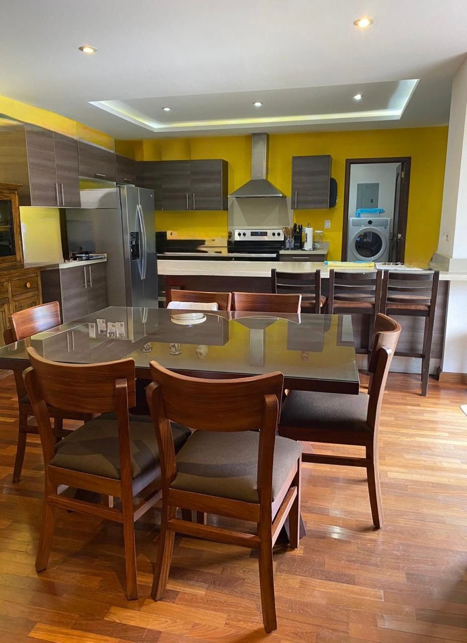 Apartamento en venta de 2 habitaciones con balcón en Zona 15