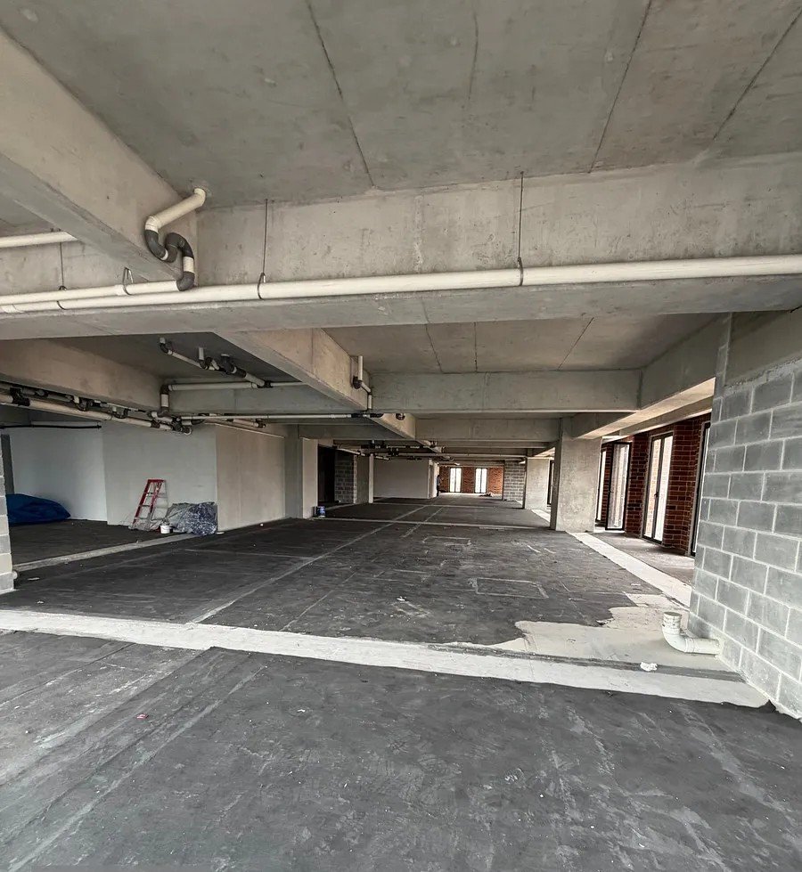 Oficina en venta a pocos metros de Diagonal 6 zona 10