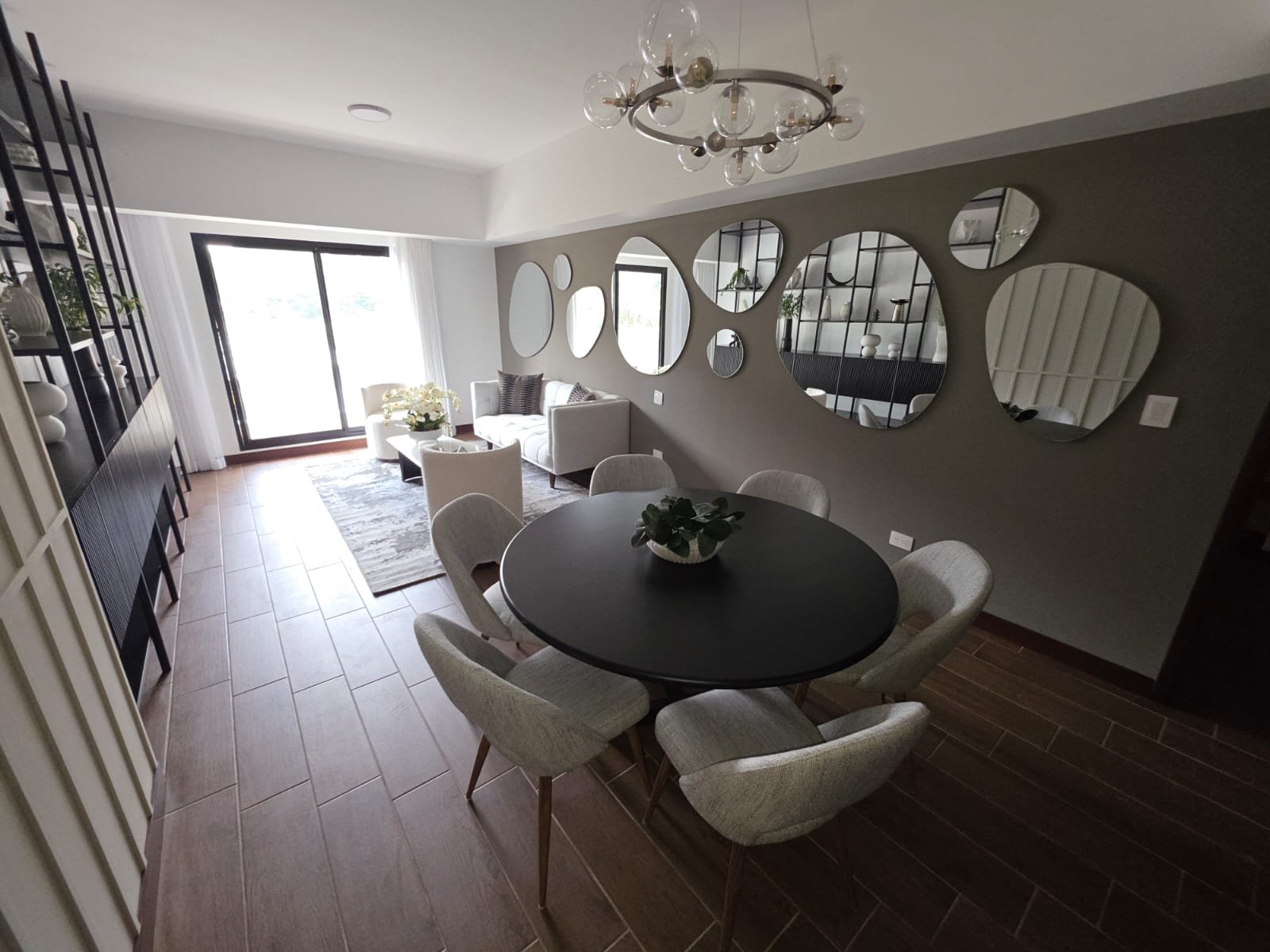 Apartamento amueblado en venta - 3 habitaciones zona 10