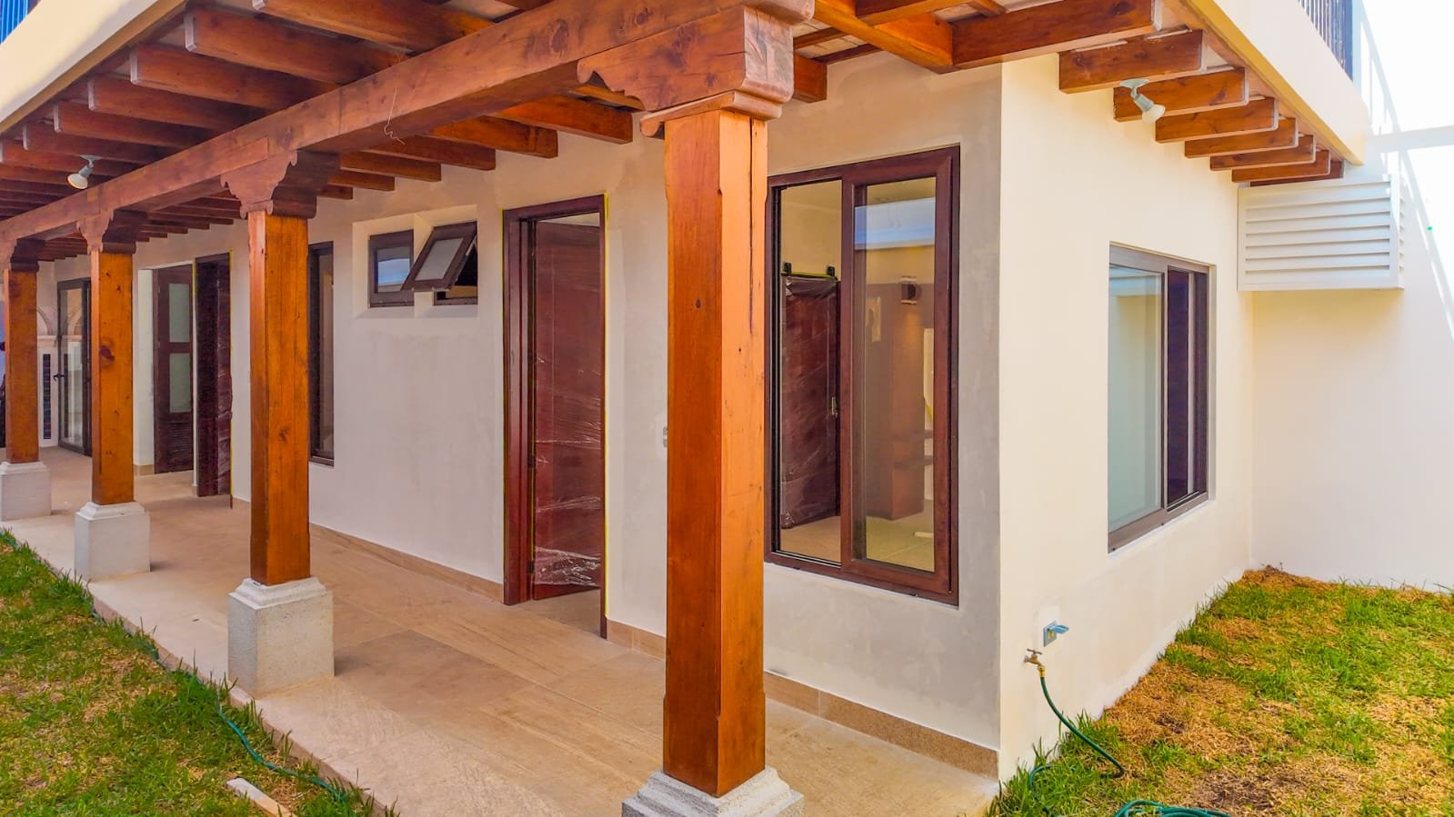 Casa de 3 habitaciones con jardin y terraza en Antigua G.