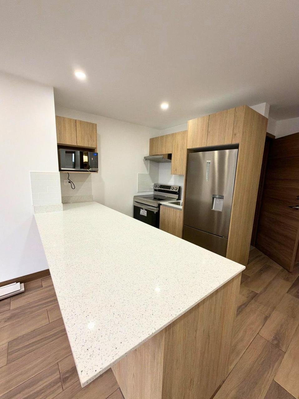 Apartamento en Edificio Prive zona 15 - 2 habitaciones