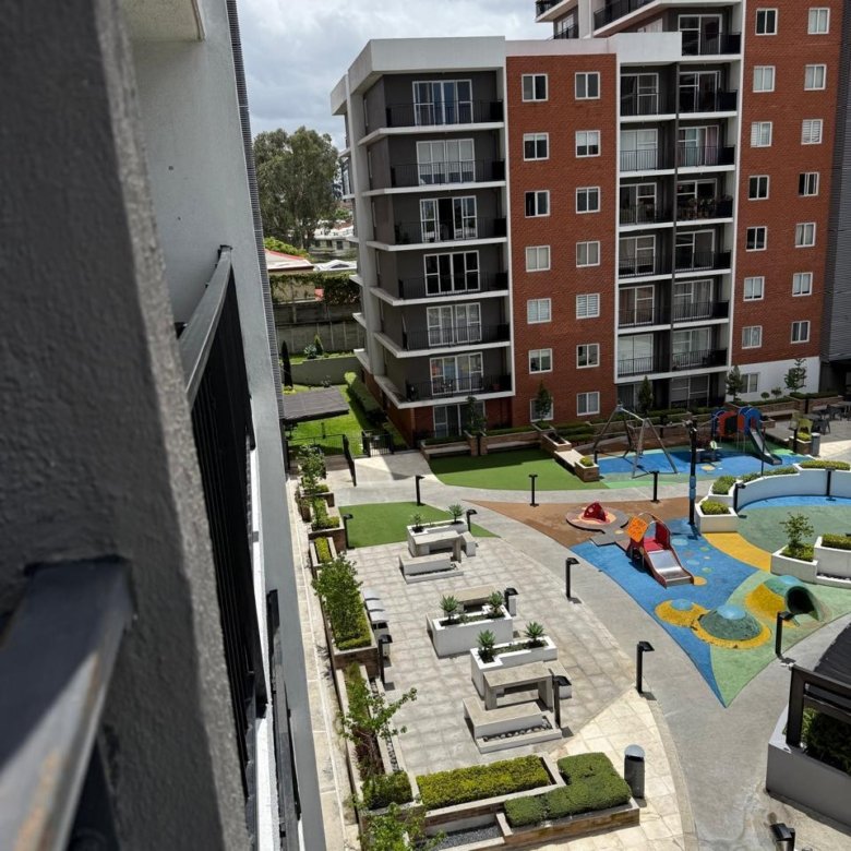 Apartamento en venta - 2 habitaciones y piscina en zona 11 en Parque Once