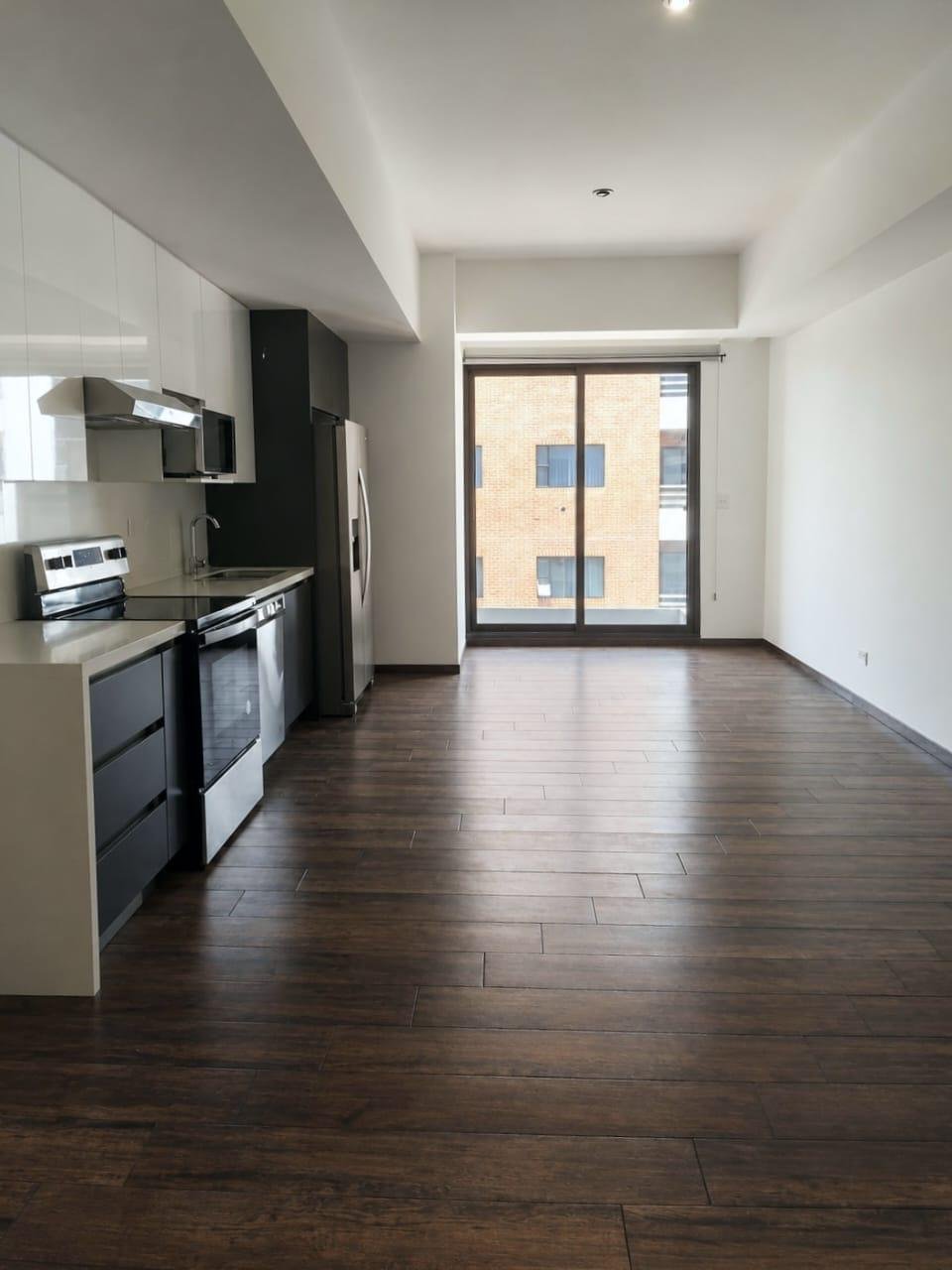 Apartamento en venta en nivel alto en zona 10 -2 habitaciones