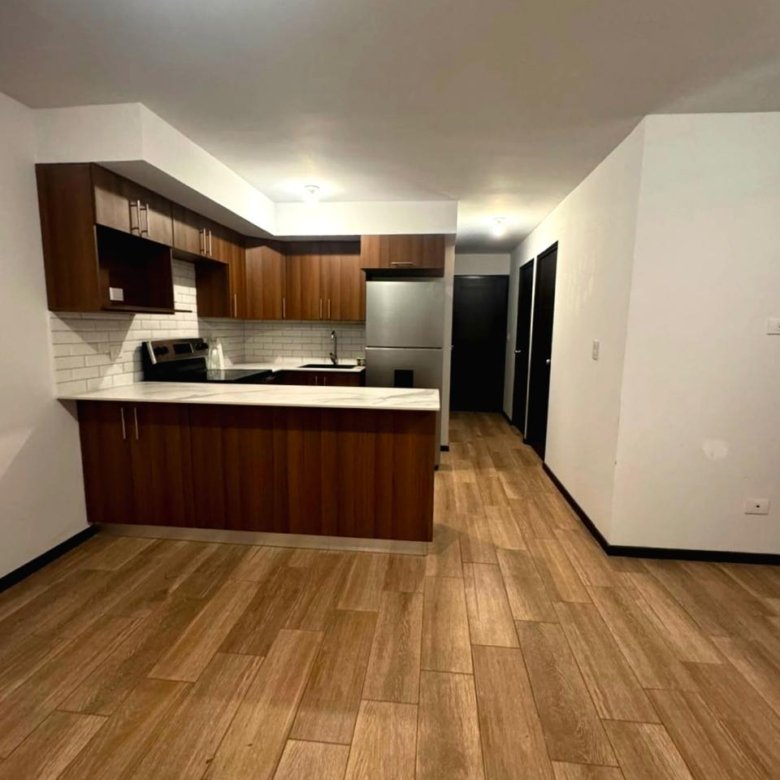 Apartamento en renta - 3 habitaciones en KM 18 CAES en Bari
