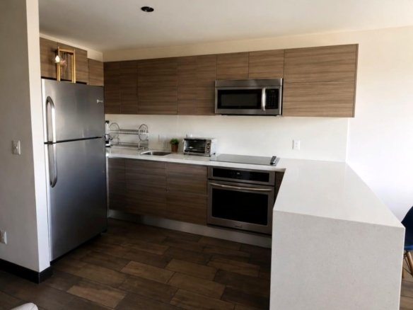 Renta de apartamento con balcon en zona 10 - 2 habitaciones en Verona