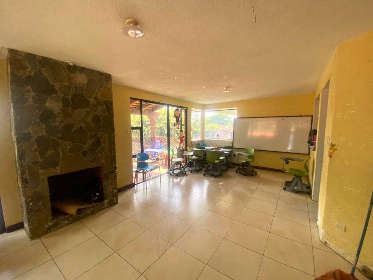 Casa en venta en KM 16.5 CAES - 5 habitaciones y Jardin