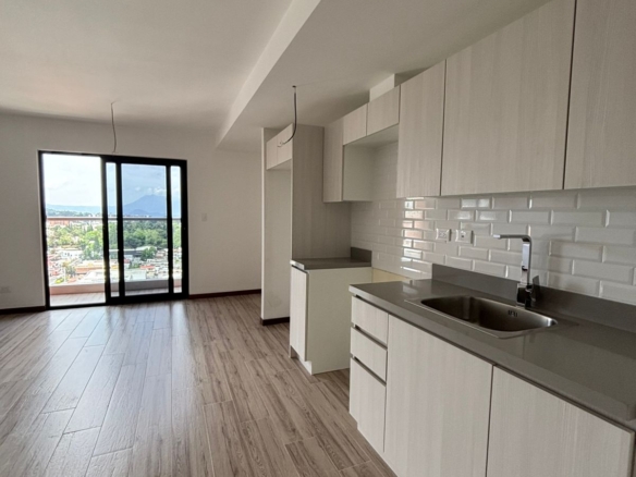 Apartamento en venta en nivel alto - 1 habitacion en zona 10 en Neo 2