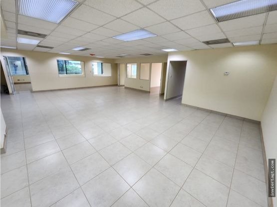 Renta de oficinas amuebladas - zona 14 edificio corporativo
