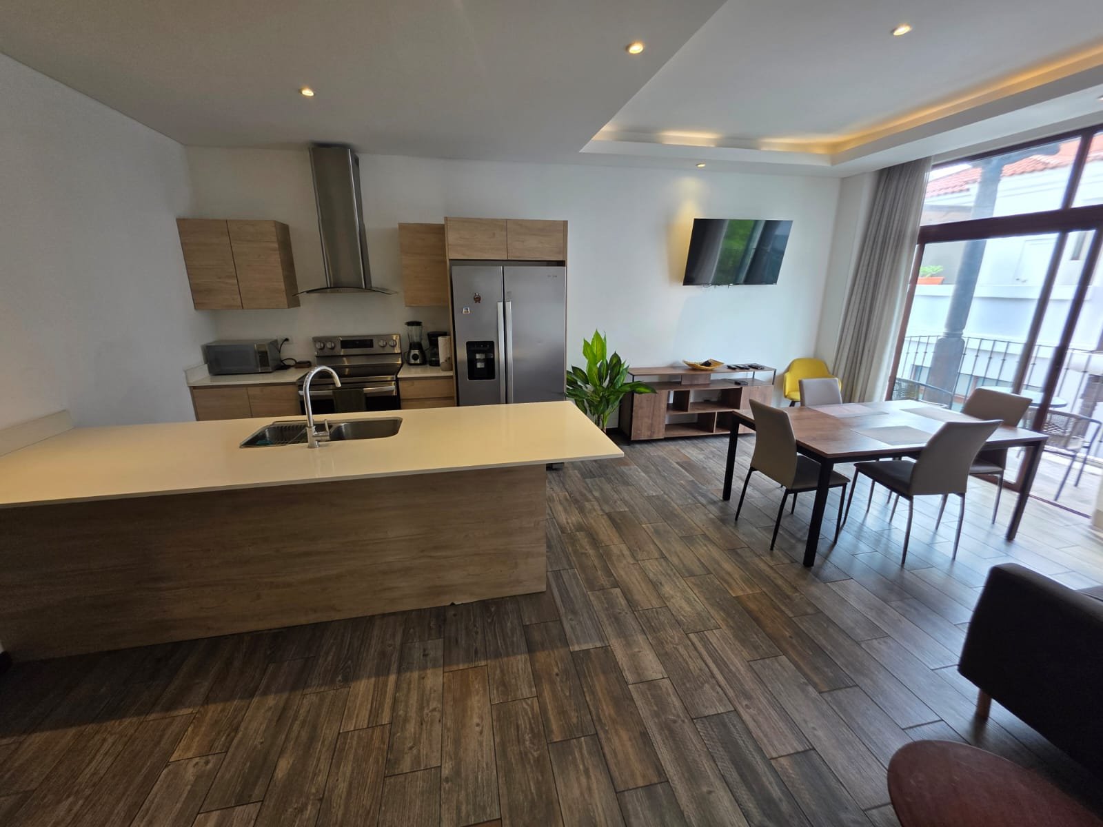 Apartamento amueblado en renta en zona 16 - 2 habitaciones