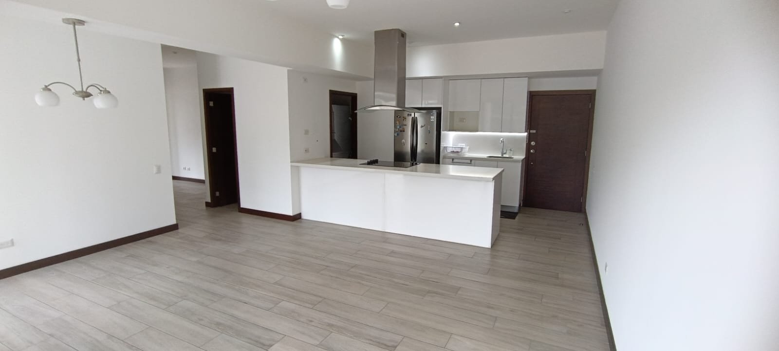 Apartamento en renta - 3 habitaciones cercano a las Americas