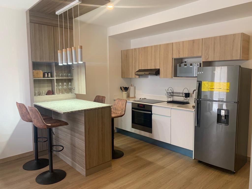 Apartamento amueblado en renta - 2 habitaciones en zona 4