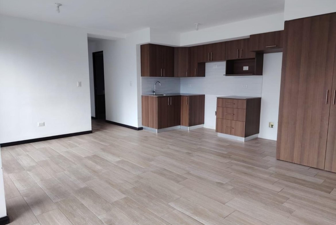 Apartamento en venta en zona 1 de Mixco – 3 habitaciones - Image 1
