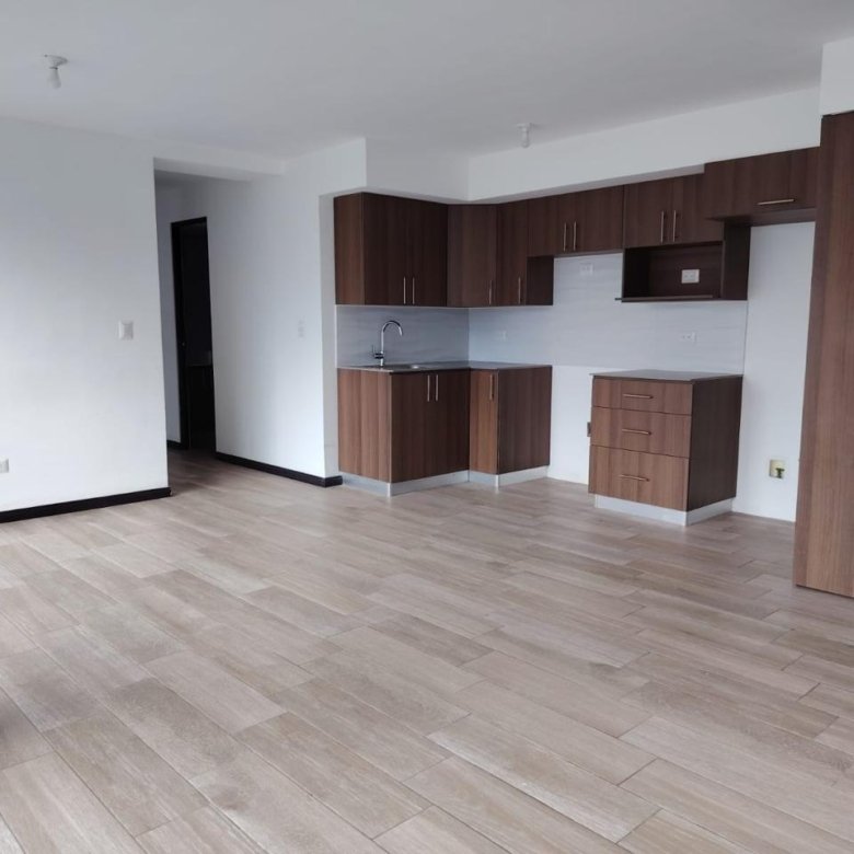 Apartamento en venta en zona 1 de Mixco - 3 habitaciones