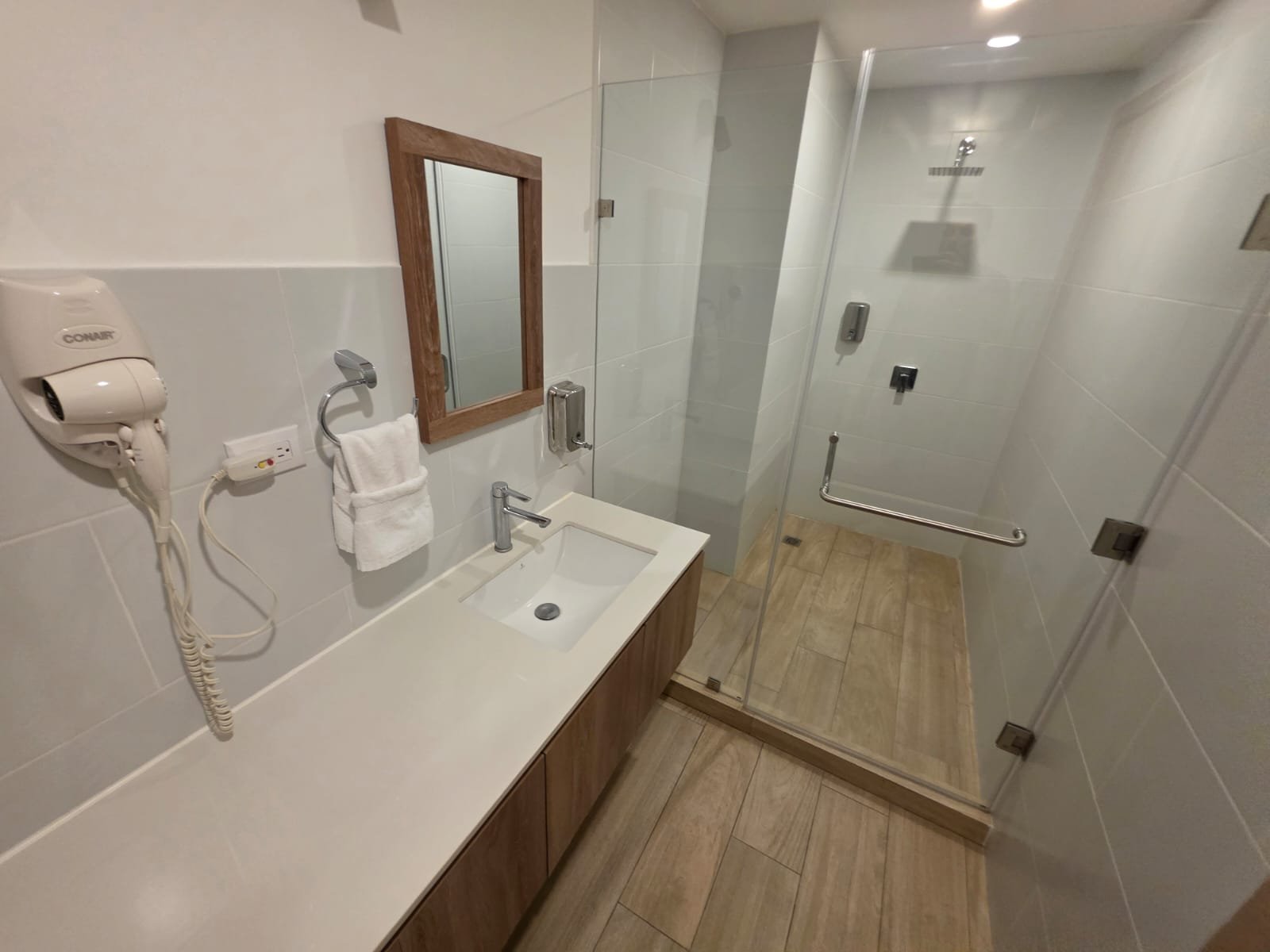Apartamento Pet friendly en renta – 2 habitaciones en zona 10 – Meraki 10