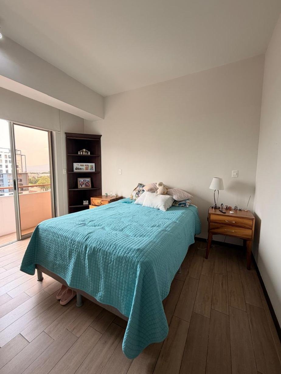 Renta de apartamento amueblado – 2 habitaciones en zona 13 – Casa Américas