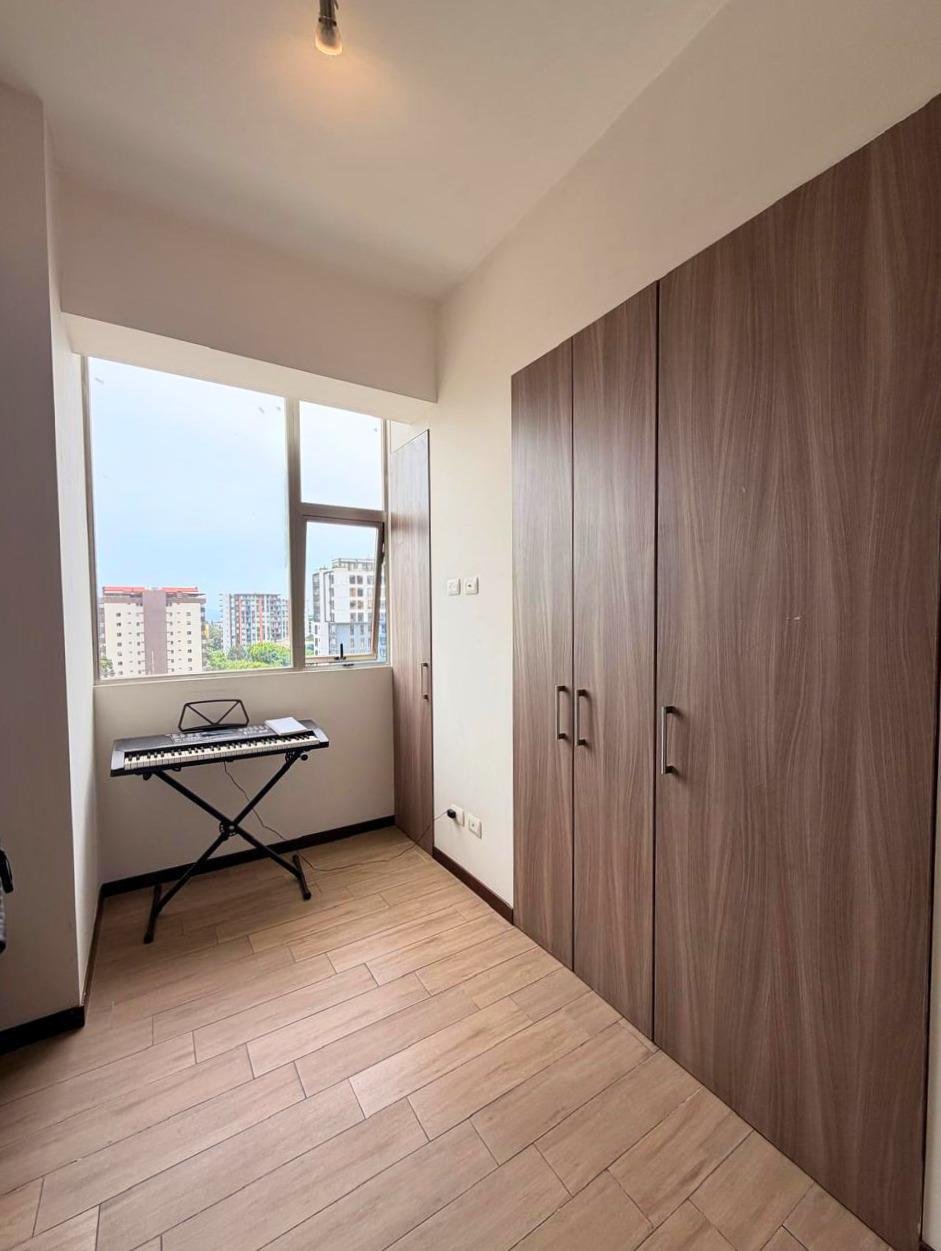 Renta de apartamento amueblado – 2 habitaciones en zona 13 – Casa Américas