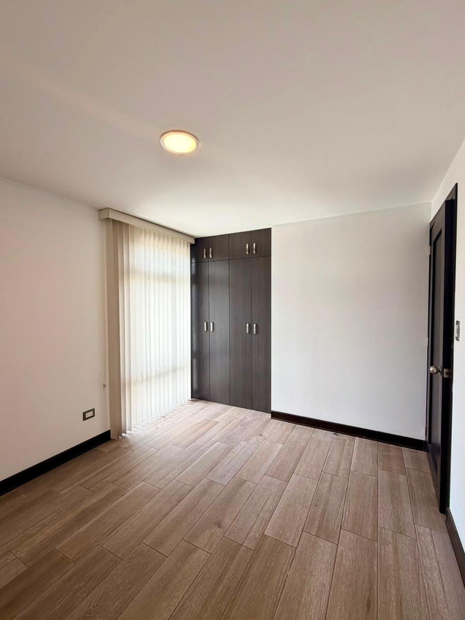 Apartamento en Edificio Tres 15, Zona 13 – 2 habitaciones