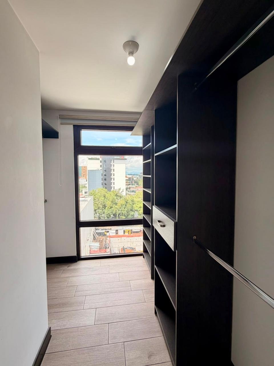 Apartamento en Edificio Tres 15, Zona 13 – 2 habitaciones