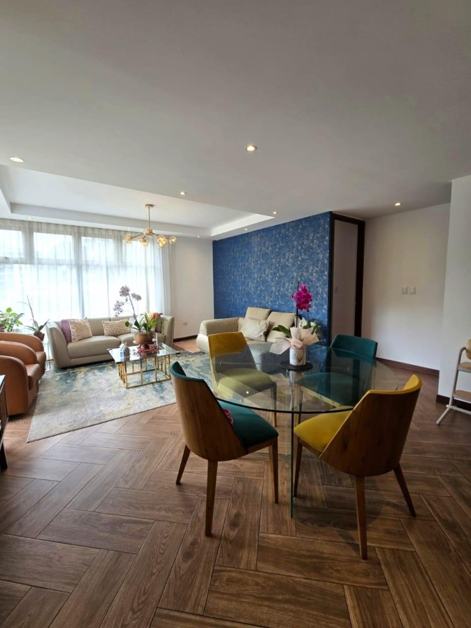 Apartamento en renta – 2 habitaciones en Ikaria zona 15 VH1