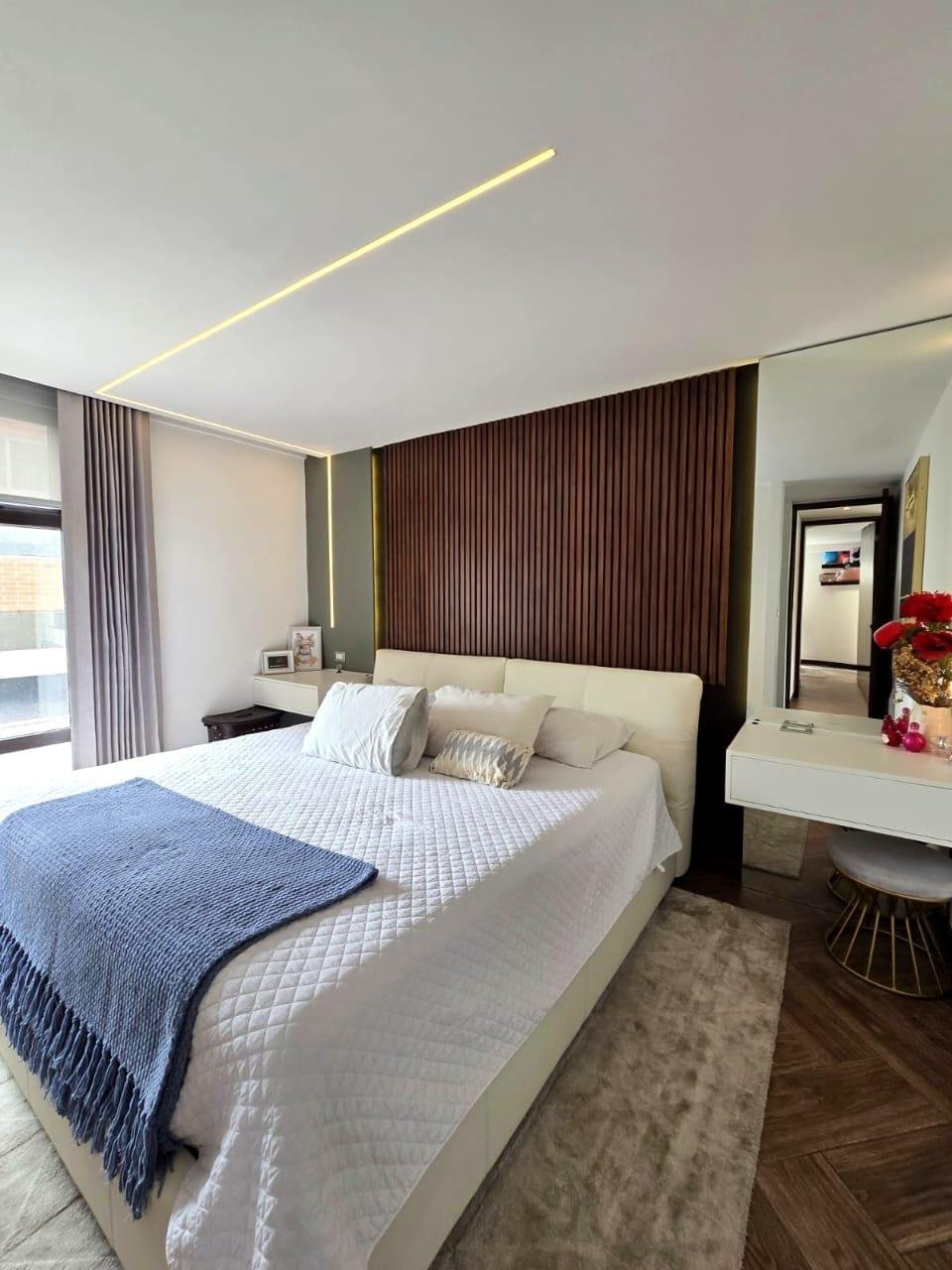 Apartamento en renta – 2 habitaciones en Ikaria zona 15 VH1