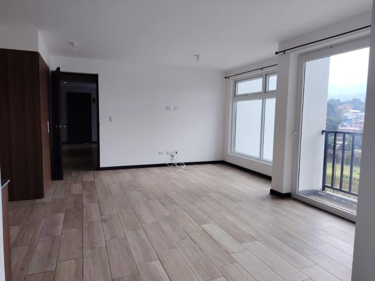 Apartamento en venta en zona 1 de Mixco – 3 habitaciones - Image 3