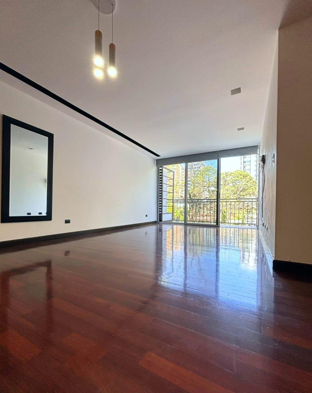 Apartamento en Vista Hermosa 1 zona 15 – 2 habitaciones - Miniatura 3